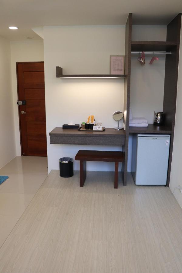 Sky Ocean Apartman Yilan Kültér fotó