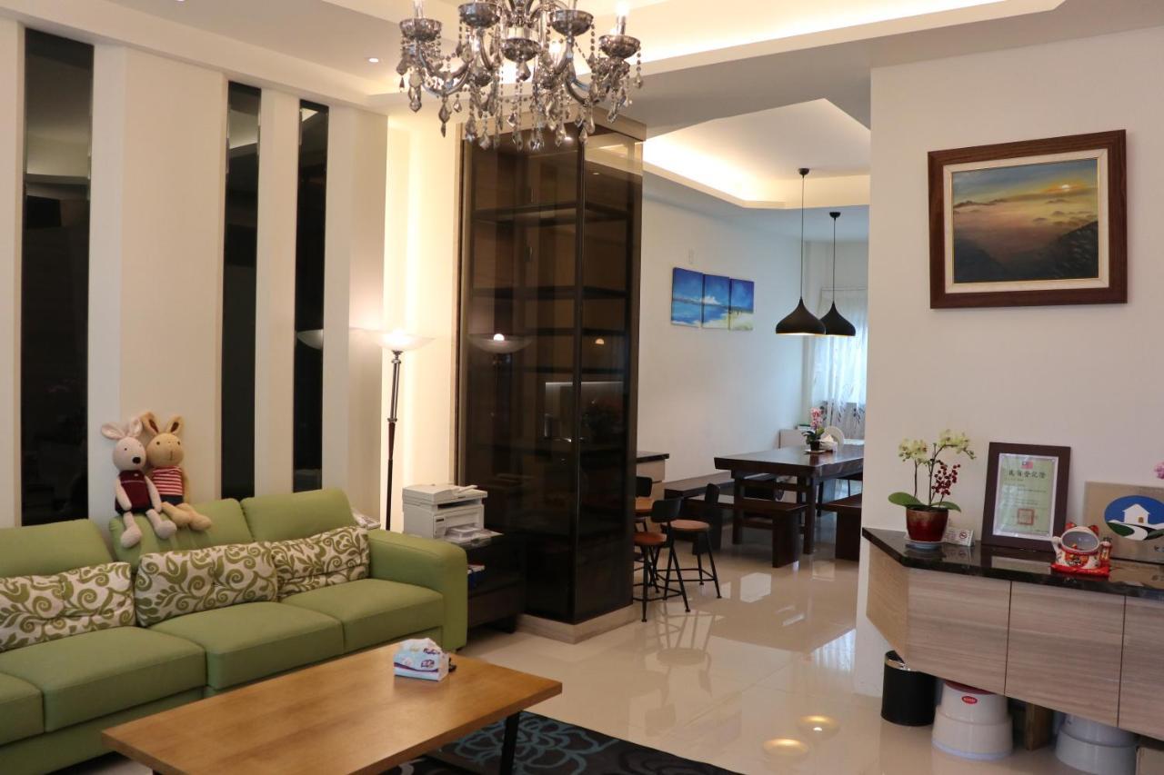 Sky Ocean Apartman Yilan Kültér fotó